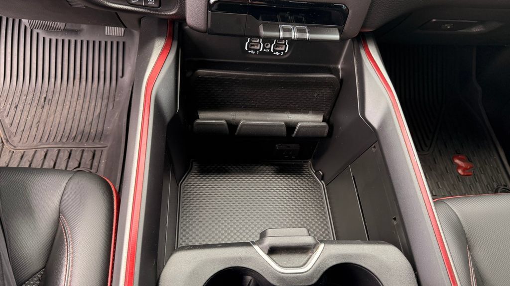 Used 2019 RAM 1500 Rebel AWD/4WD image 31