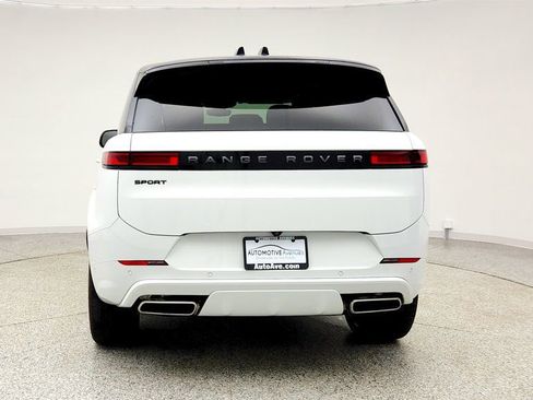 Used 2025 Land Rover Range Rover Sport Dynamic SE AWD/4WD image 6