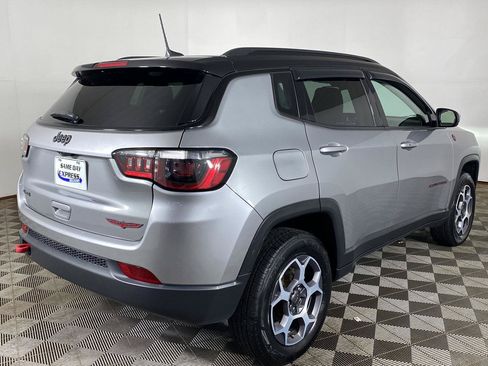 Used 2022 Jeep Compass Trailhawk w/ Sun and Sound Group AWD/4WD image 22