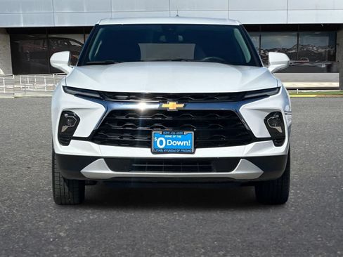Used 2025 Chevrolet Blazer LT FWD image 11