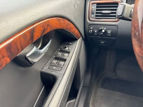 Used 2012 Volvo S80 3.2 image 22