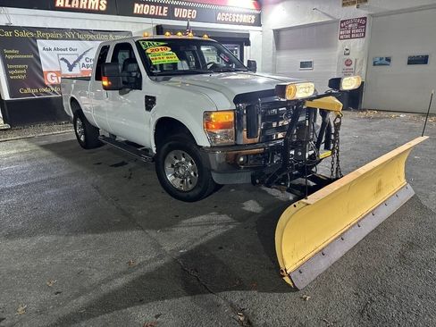 Used 2010 Ford F250 XLT AWD/4WD image 3