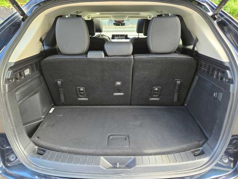 Used 2025 MAZDA CX-90 3.3 Turbo w/ Preferred Package AWD/4WD image 13