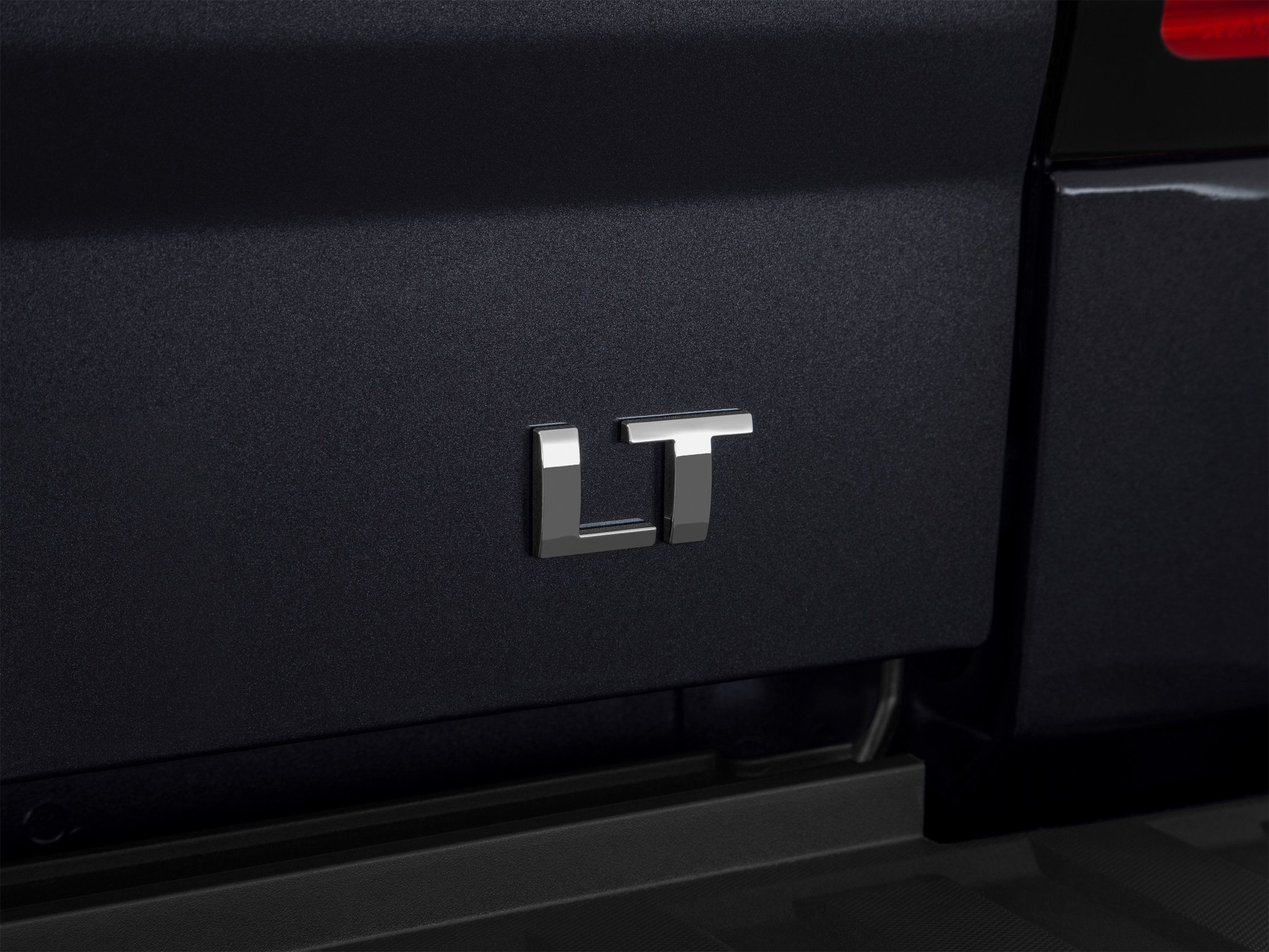 Used 2015 Chevrolet Silverado 1500 LT w/ LT Convenience Package RWD image 50