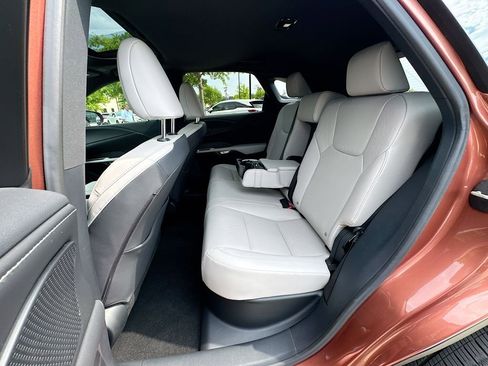 Used 2023 Lexus RX 350 Premium Plus w/ Cold Area Package FWD image 32