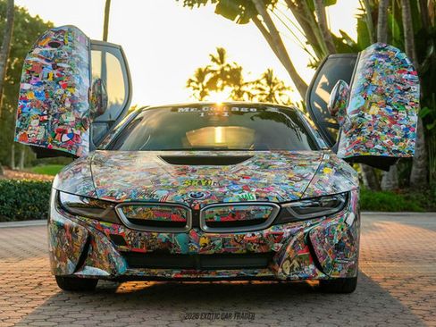 Used 2017 BMW i8 image 16