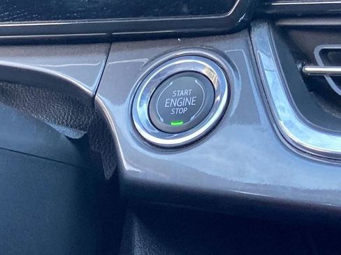 Used 2024 Chevrolet Trax ACTIV w/ Sunroof Package image 12