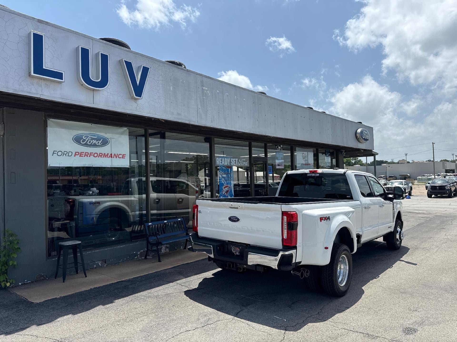New 2026 Ford F350 Lariat w/ Lariat Premium Package AWD/4WD image 5