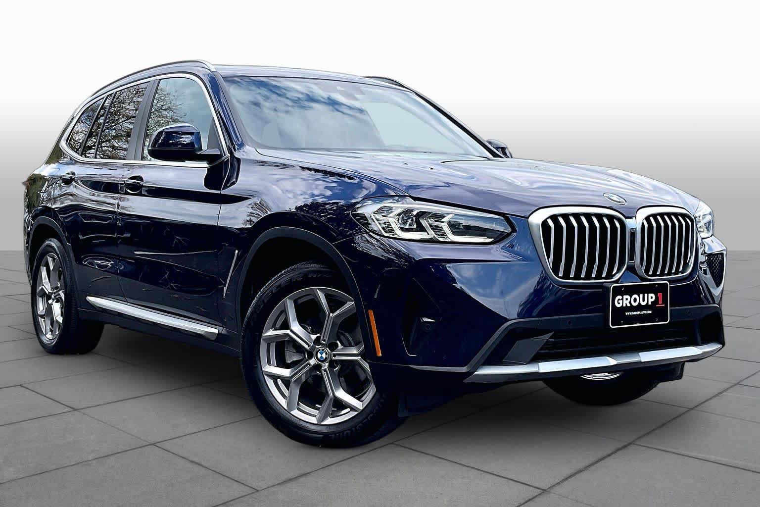 Used 2023 BMW X3 xDrive30i w/ Premium Package AWD/4WD image 2