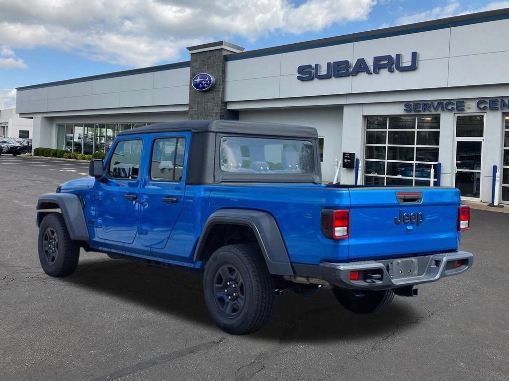 Used 2022 Jeep Gladiator Sport w/ Trailer Tow Package AWD/4WD image 4