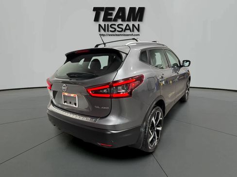 Used 2022 Nissan Rogue Sport SL image 7