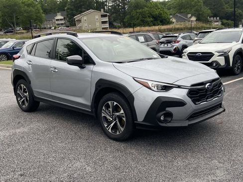 Used 2024 Subaru Crosstrek 2.0i Premium AWD/4WD image 4