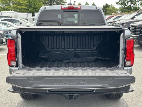 Used 2024 Chevrolet Colorado Z71 w/ Z71 Convenience Package 2 AWD/4WD image 24