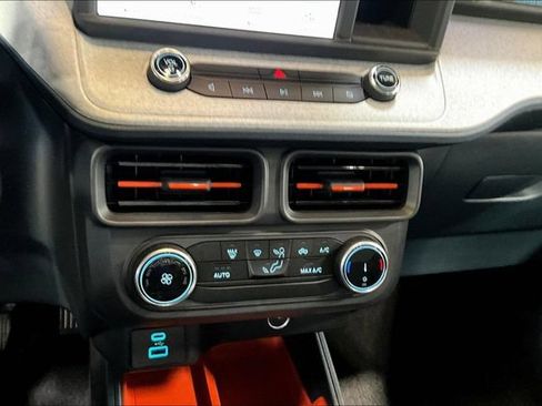 Used 2024 Ford Maverick XLT FWD image 16