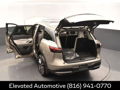 Certified 2026 INFINITI QX60 Luxe w/ Cargo Package image 33