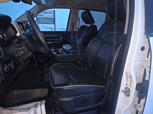 Used 2019 RAM 2500 Laramie image 17