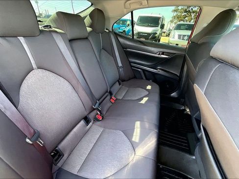 Used 2023 Toyota Camry LE image 22