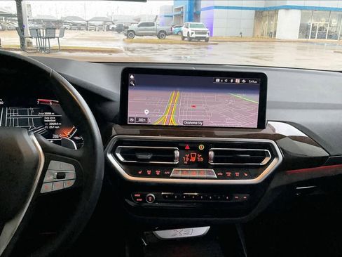 Used 2023 BMW X3 xDrive30i image 8
