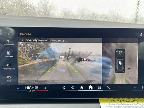 New 2026 BMW X3 xDrive30 w/ Premium Package image 13