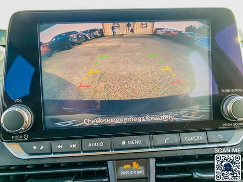 Used 2021 Nissan Altima 2.5 SV w/ SV Premium Package image 34