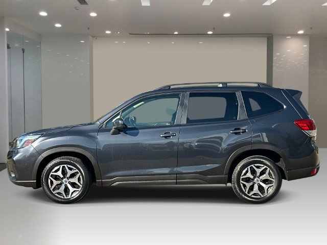 Used 2019 Subaru Forester Premium AWD/4WD image 3