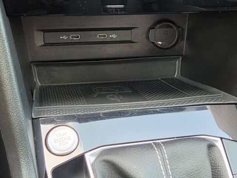 Certified 2024 Volkswagen Taos SE AWD/4WD image 38