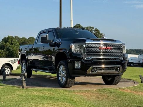 Used 2020 GMC Sierra 2500 Denali w/ Denali Ultimate Package AWD/4WD image 1