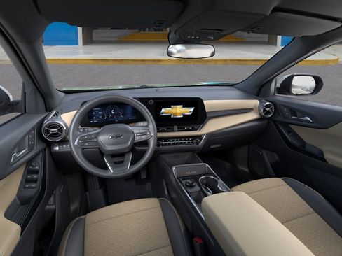 New 2026 Chevrolet Equinox ACTIV w/ Convenience Package III AWD/4WD image 15