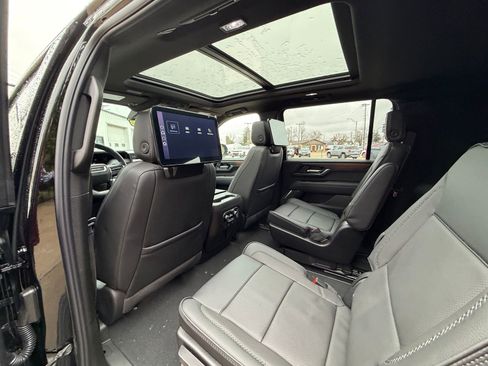 New 2026 GMC Yukon XL Denali image 29