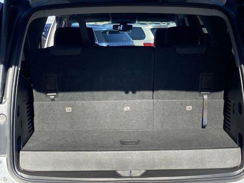 Used 2018 GMC Yukon SLE w/ SLE Value Package image 21