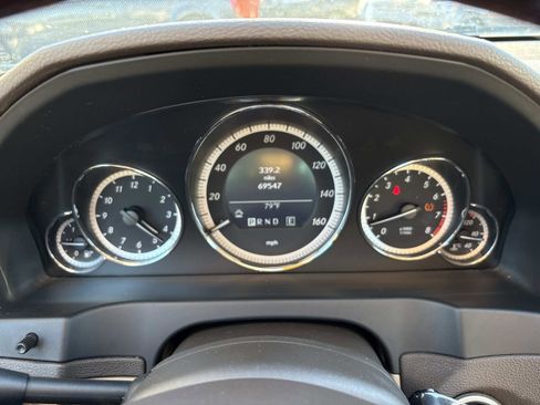 Used 2011 Mercedes-Benz E 350 Cabriolet image 21