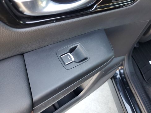 Certified 2025 Honda CR-V Sport Touring image 14