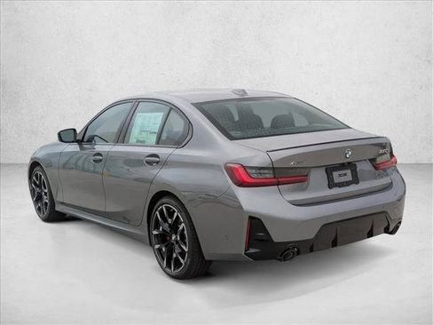 New 2026 BMW 330i xDrive Sedan w/ M Sport Package AWD/4WD image 9