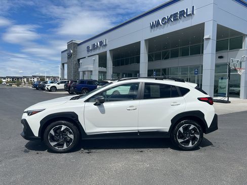 Used 2025 Subaru Crosstrek 2.5i Limited w/ Crosstrek Mirror Package AWD/4WD image 36