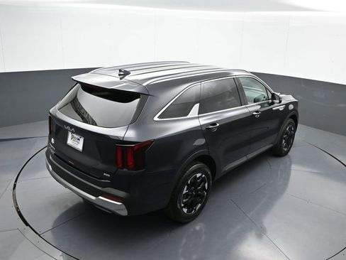 New 2025 Kia Sorento S image 37