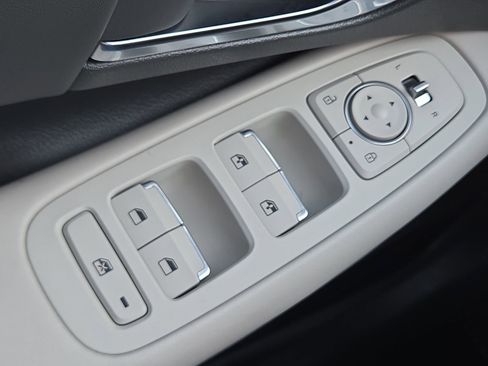 Used 2023 Hyundai Sonata SEL w/ Cargo Package image 30