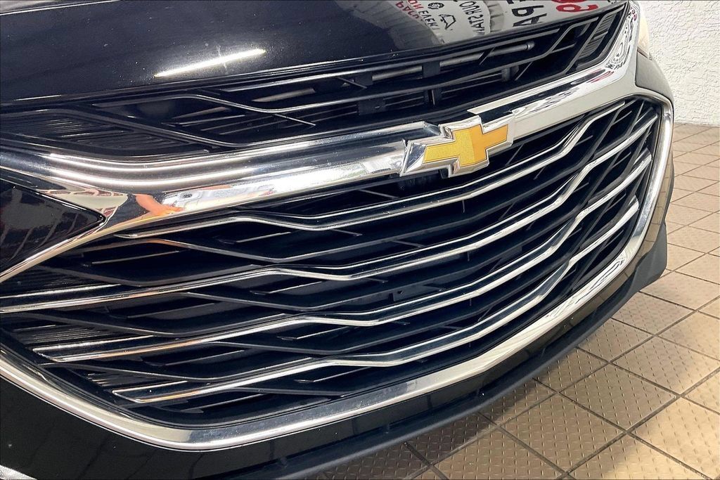 Used 2024 Chevrolet Malibu LT FWD image 27
