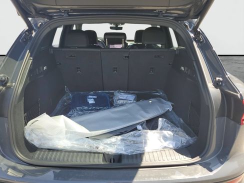 New 2027 Audi Q6 e-tron Premium Plus AWD/4WD image 8