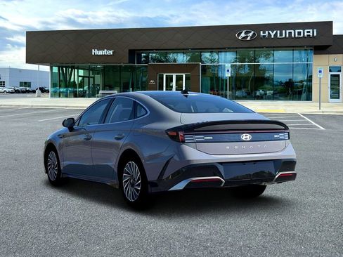 New 2026 Hyundai Sonata SEL FWD image 5