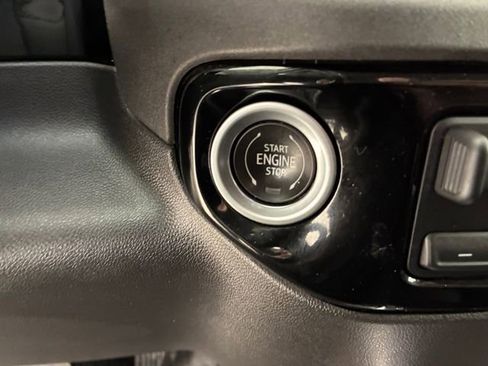 Used 2022 Chevrolet Silverado 1500 LTZ w/ Technology Package image 24