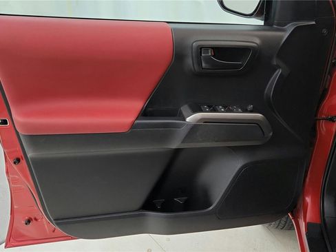 Certified 2023 Toyota Tacoma SR5 image 22