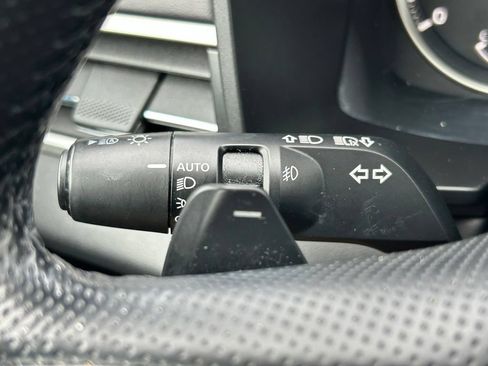 Used 2024 Mitsubishi Outlander SE AWD/4WD image 28