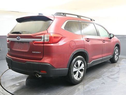 Used 2024 Subaru Ascent Premium w/ Convenience Package image 5
