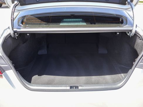 Used 2025 Toyota Camry LE w/ Convenience Package image 26