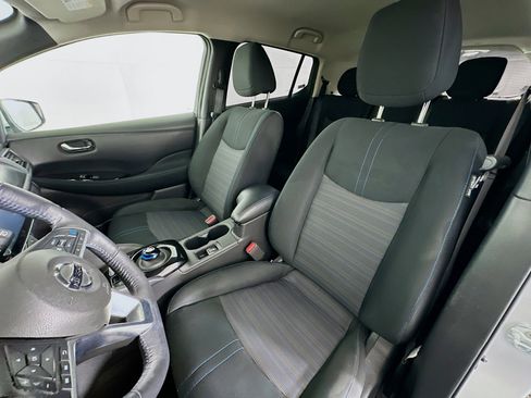 Used 2019 Nissan Leaf SV Plus w/ SV Plus Technology Package image 13