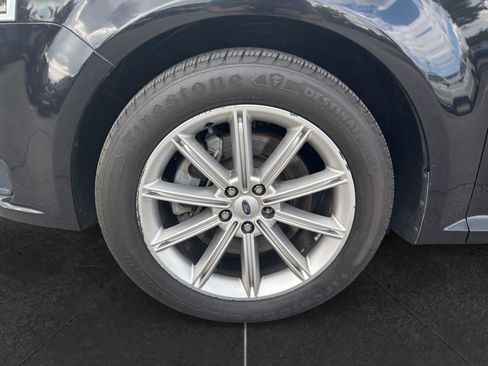 Used 2019 Ford Flex Limited FWD image 9