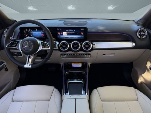 New 2026 Mercedes-Benz GLB 250 image 12