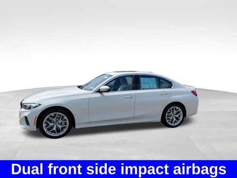 Used 2026 BMW 330i xDrive Sedan w/ Premium Package AWD/4WD image 30