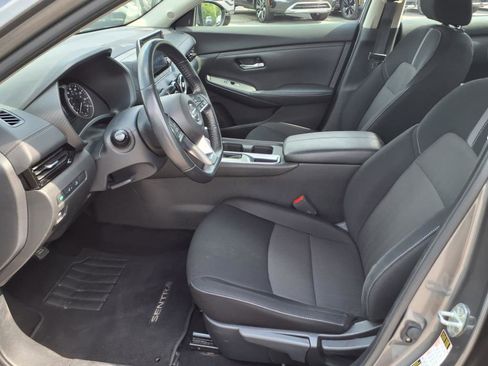 Certified 2022 Nissan Sentra SV image 7