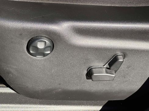 Used 2023 Dodge Durango SXT Launch Edition image 15